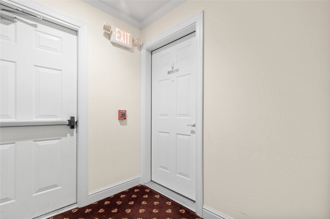 1 Coraopolis Rd, Suite 105