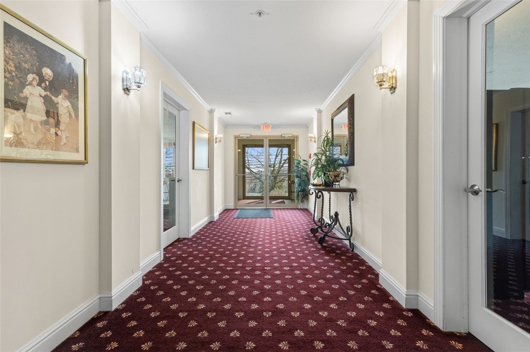 1 Coraopolis Rd, Suite 105