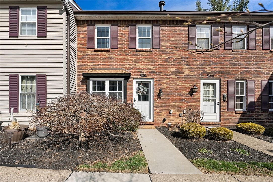 655 Newton Square Dr