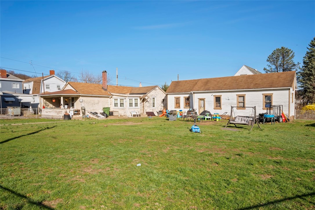 1101 11th St