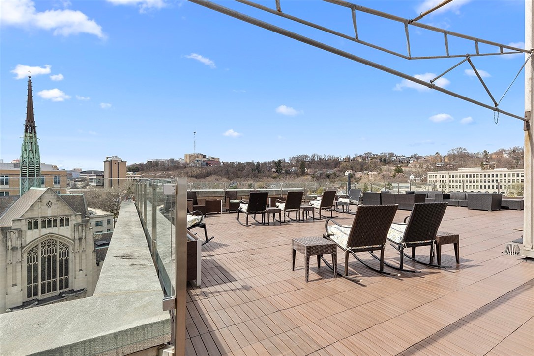 154 N Bellefield Ave 94