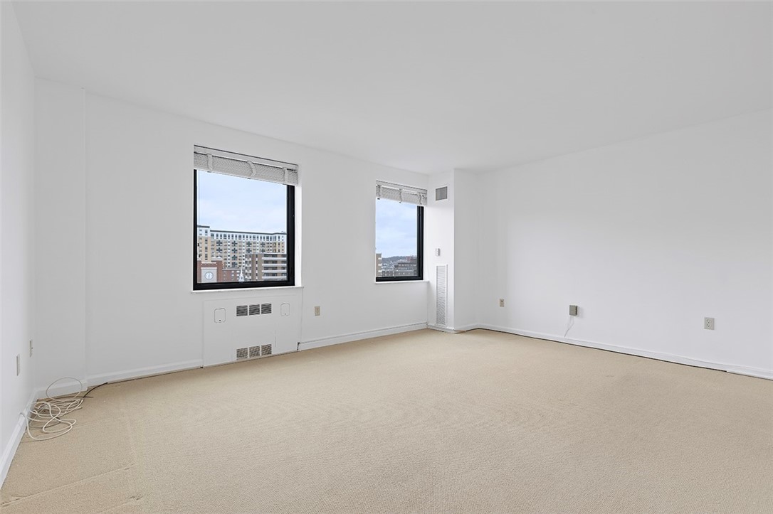 154 N Bellefield Ave 94