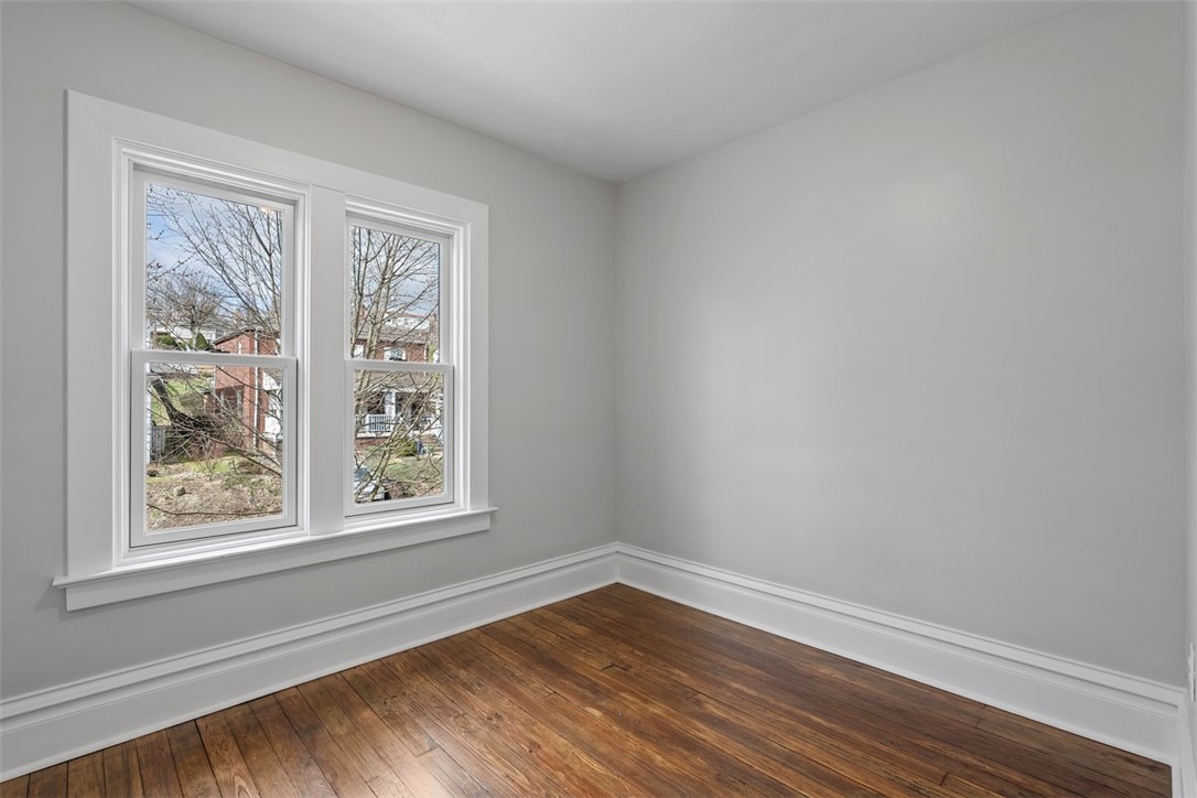 222 4th St