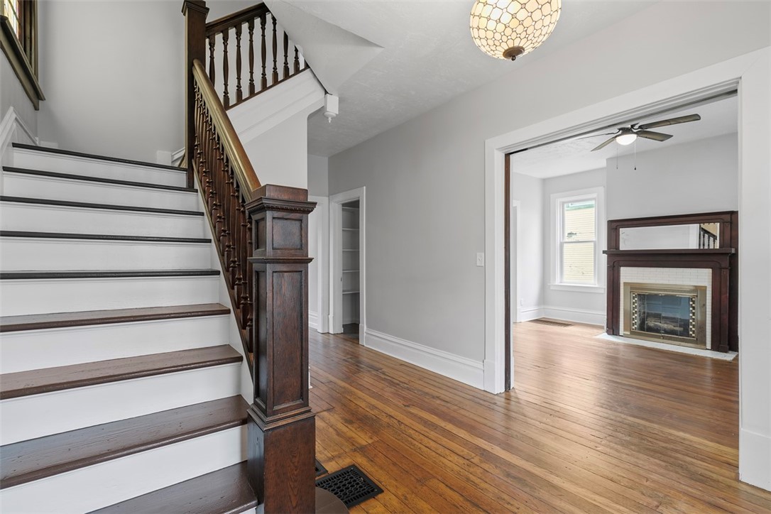 222 4th St