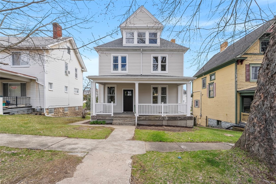 222 4th St