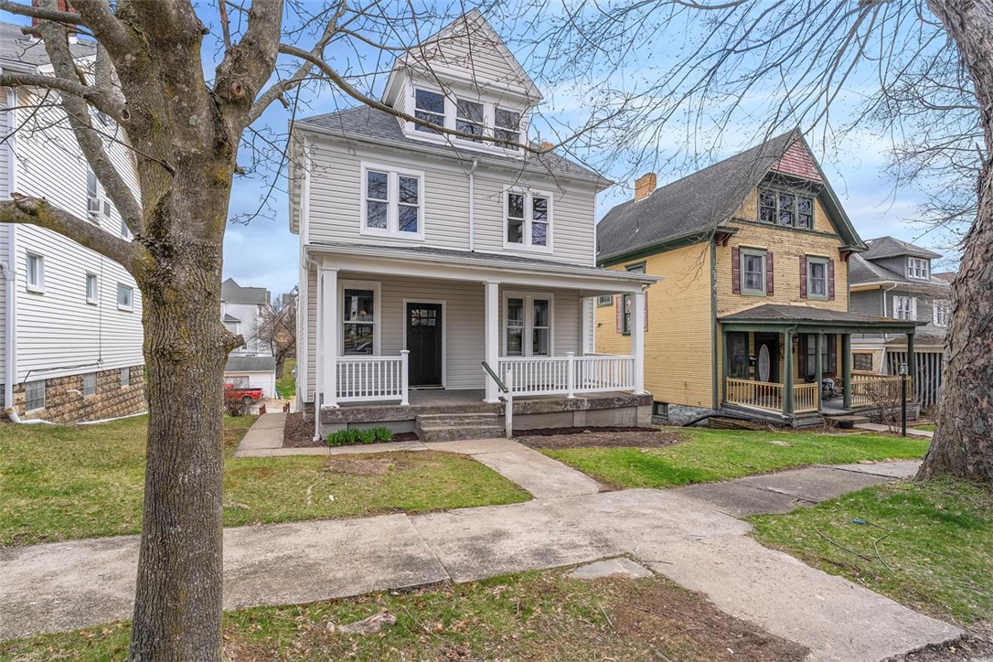 222 4th St