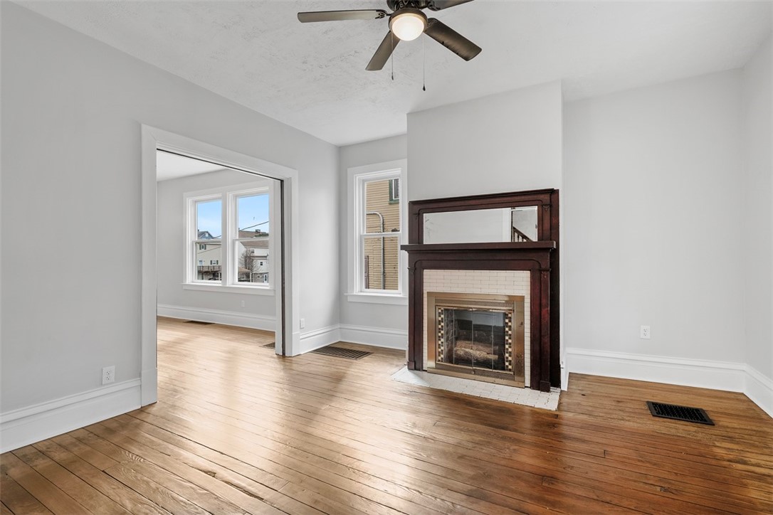 222 4th St