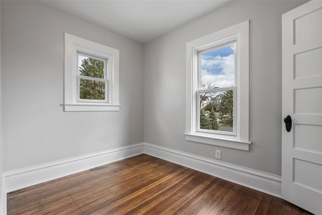 222 4th St