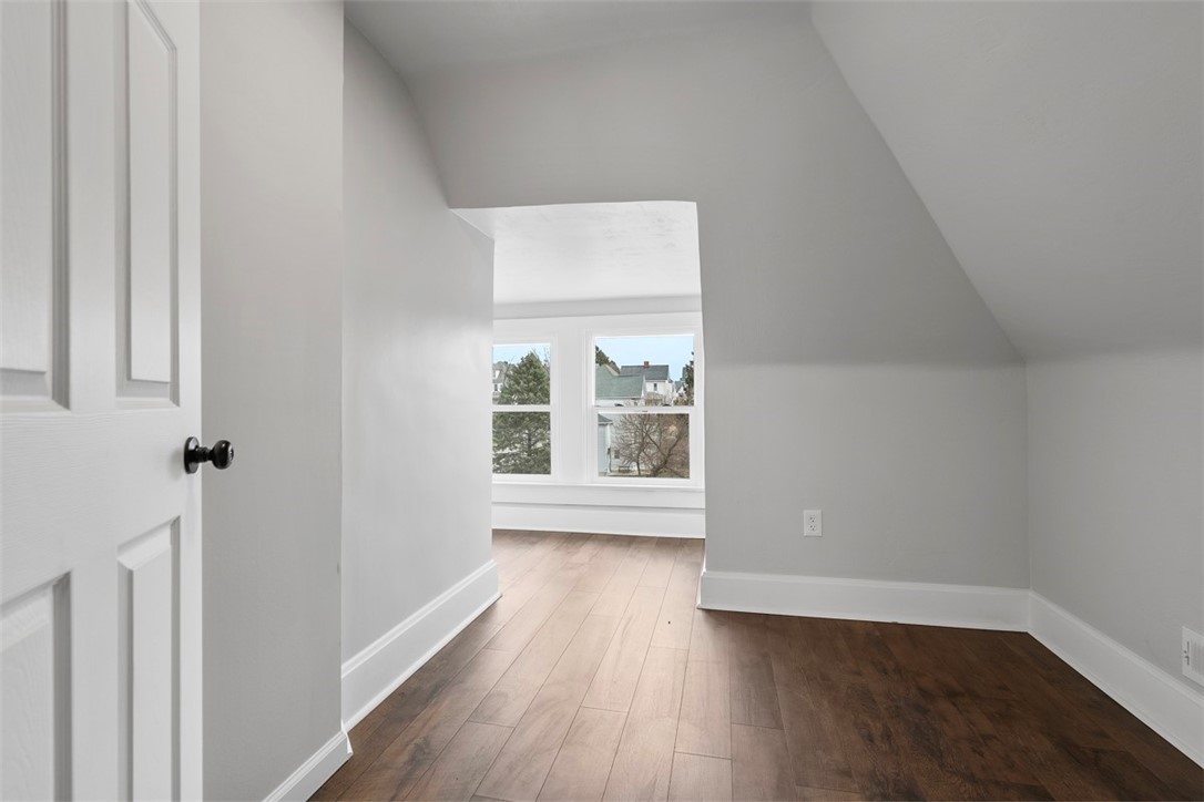 222 4th St