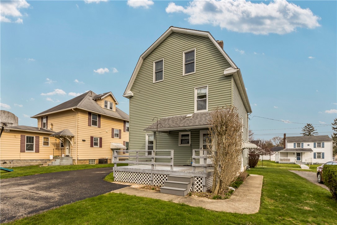 803 Superior St