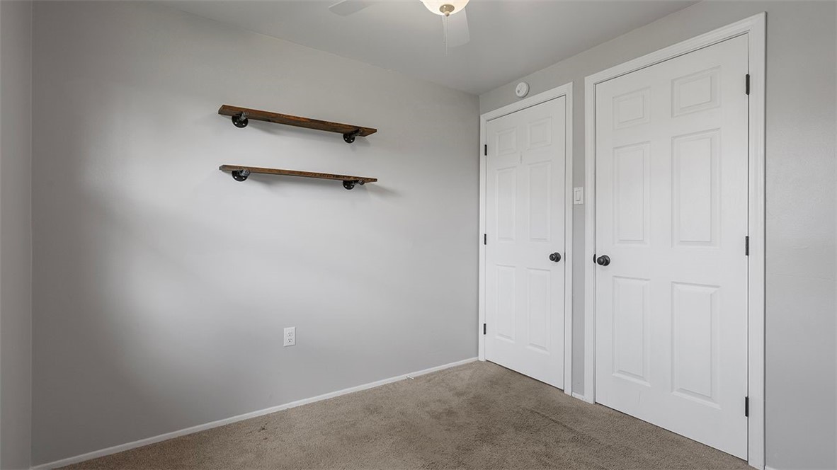 127 Bainbridge Dr