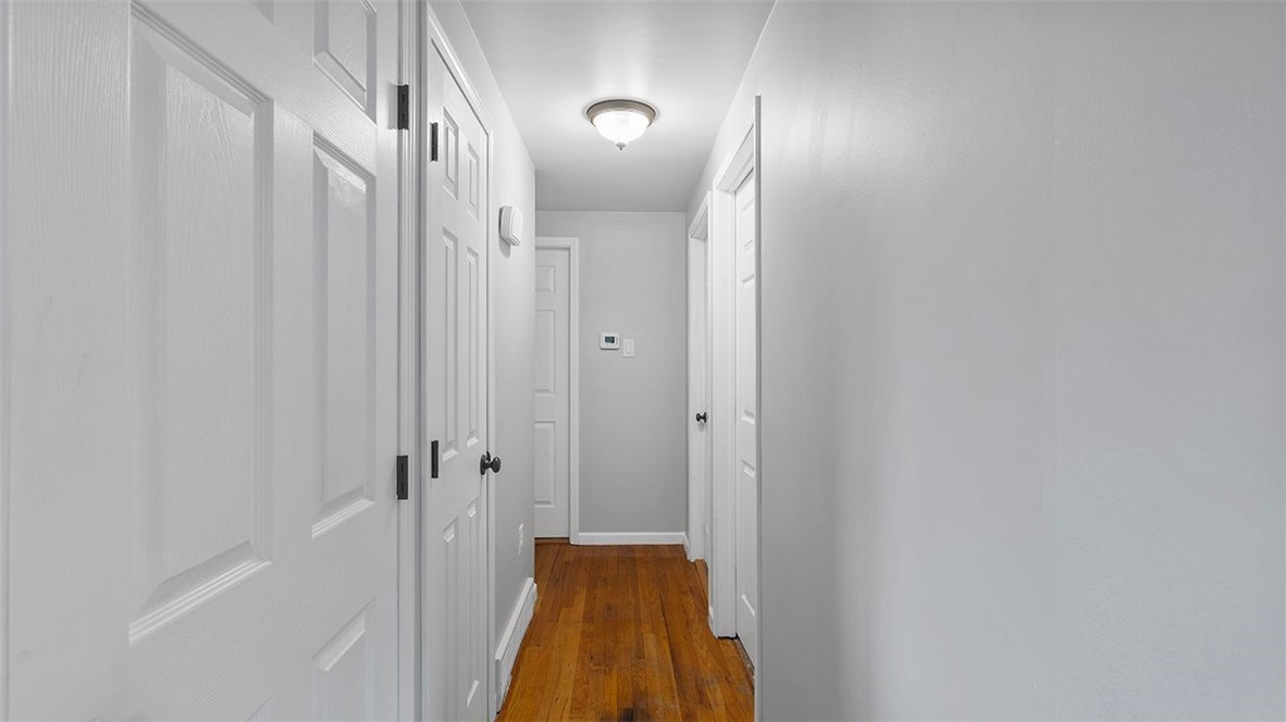 127 Bainbridge Dr