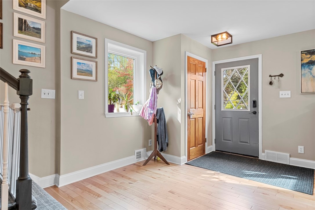 1411 Charlton Heights Rd