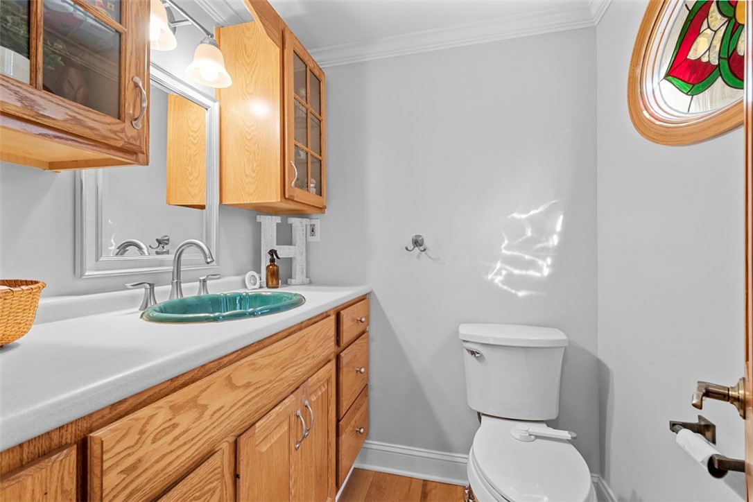 1411 Charlton Heights Rd