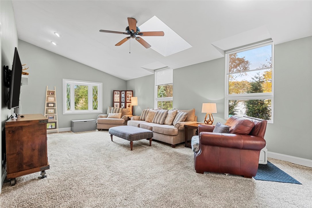 1411 Charlton Heights Rd