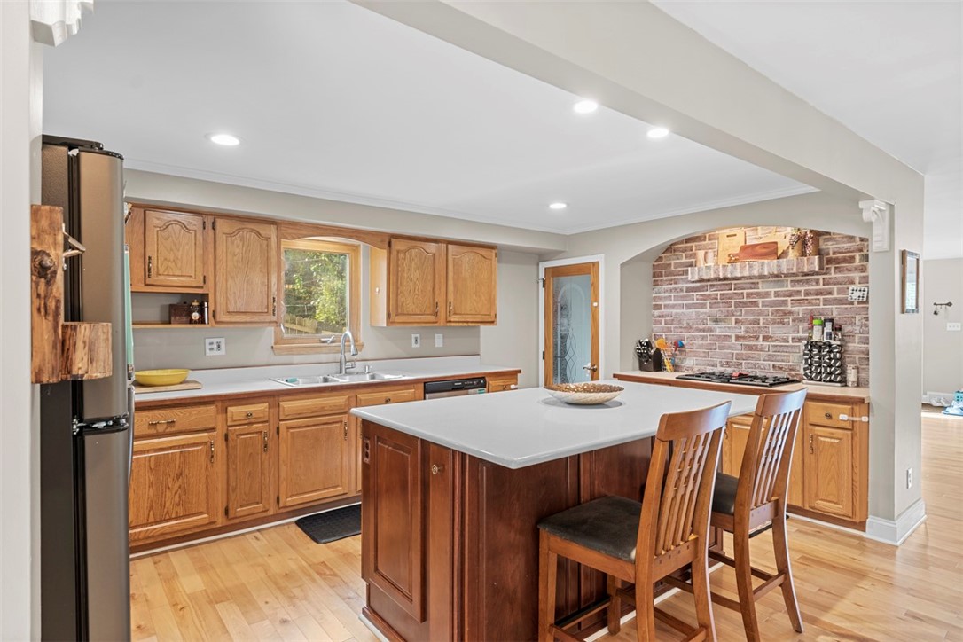 1411 Charlton Heights Rd