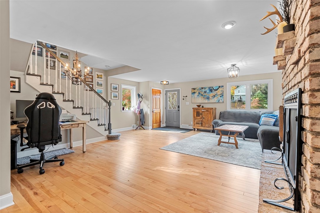 1411 Charlton Heights Rd