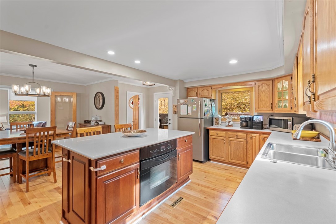 1411 Charlton Heights Rd