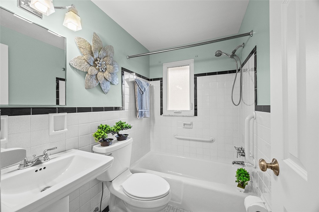 136 Mallard Dr