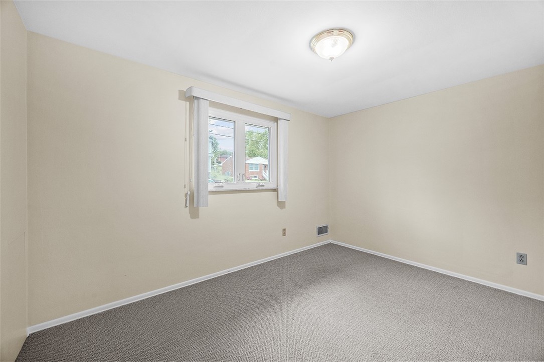 136 Mallard Dr
