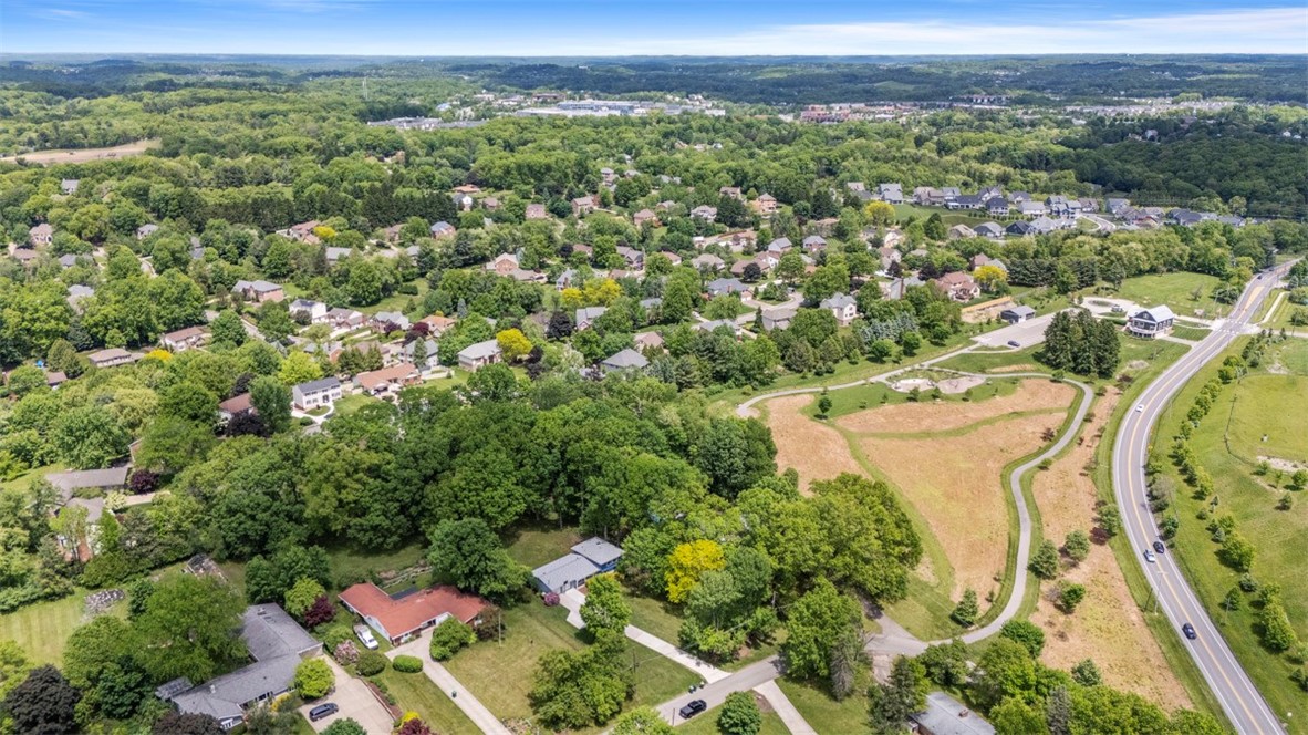 109 Meadowvue Dr