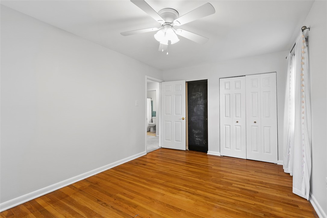 109 Meadowvue Dr