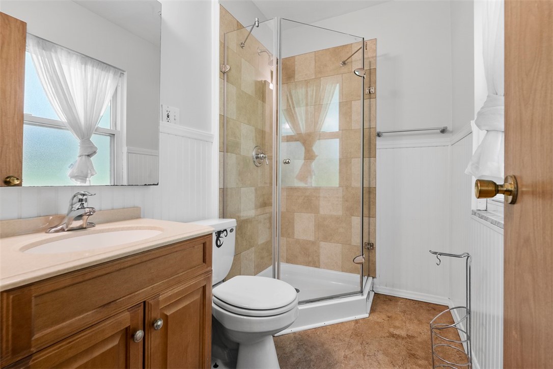109 Meadowvue Dr