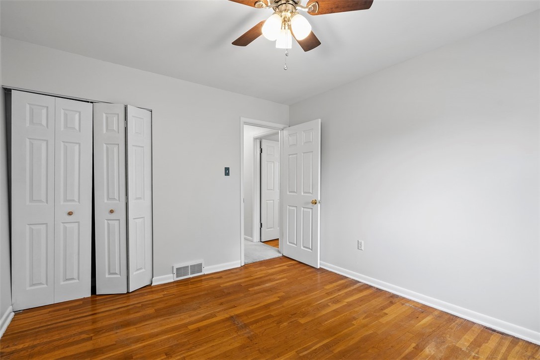 109 Meadowvue Dr