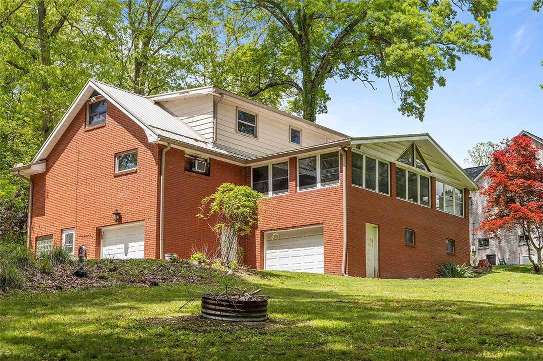 136 Whippoorwill Rd