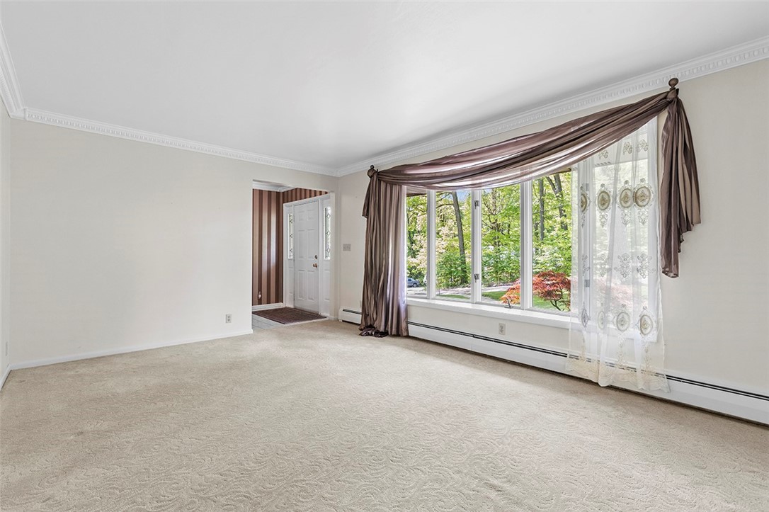 136 Whippoorwill Rd