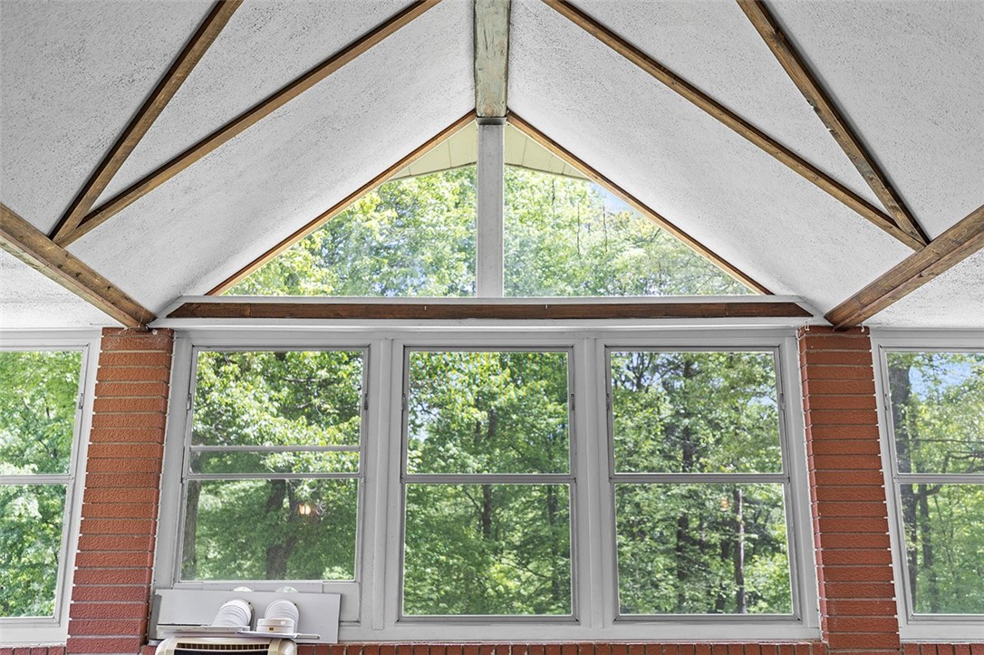 136 Whippoorwill Rd