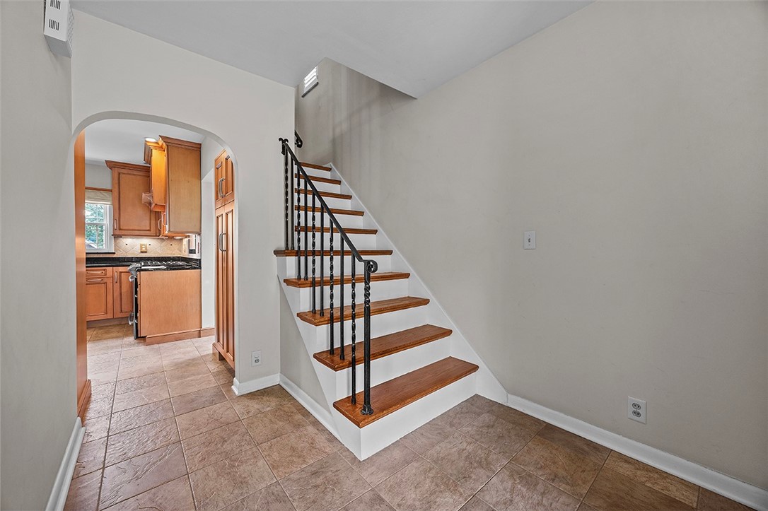 1152 Virginia Ave