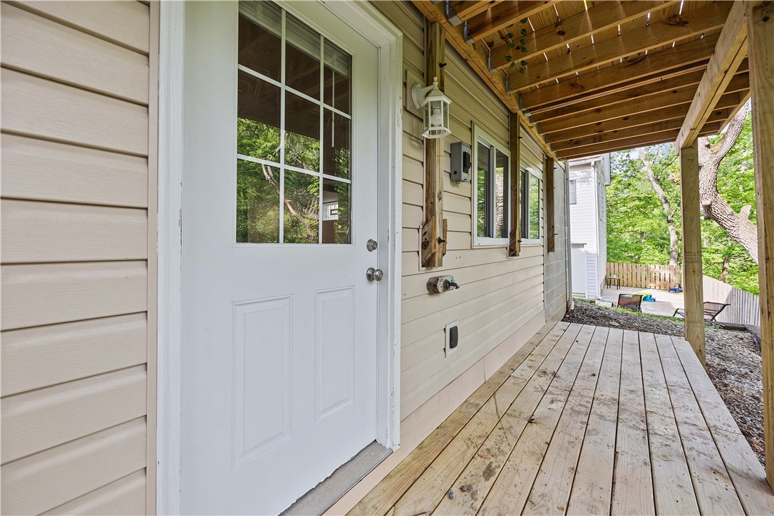 48 Glenmore Ave