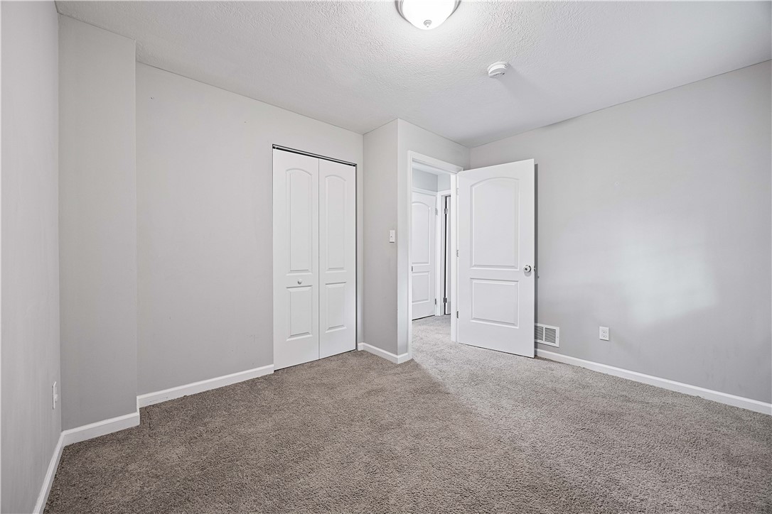 48 Glenmore Ave