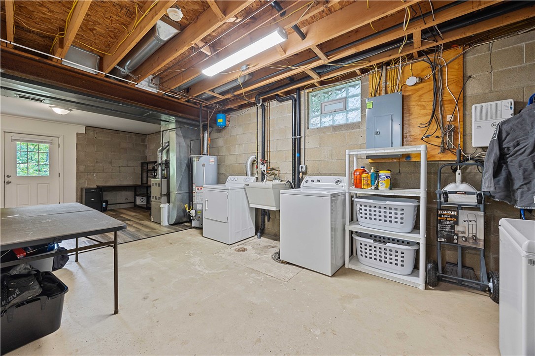 48 Glenmore Ave