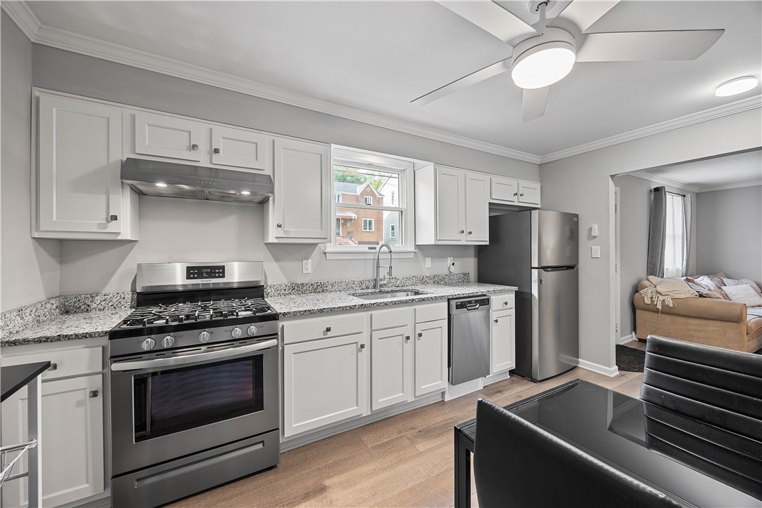 48 Glenmore Ave