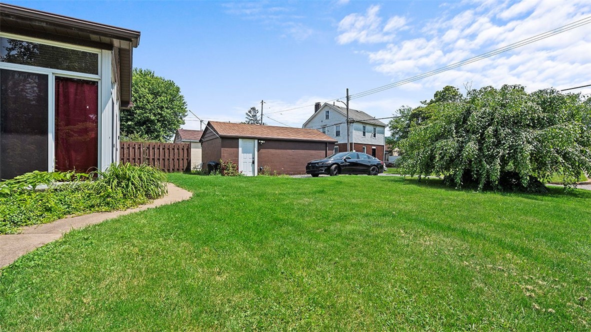 5109 Grand Ave