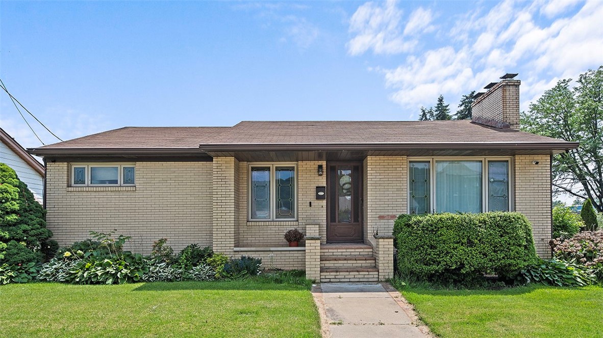 5109 Grand Ave