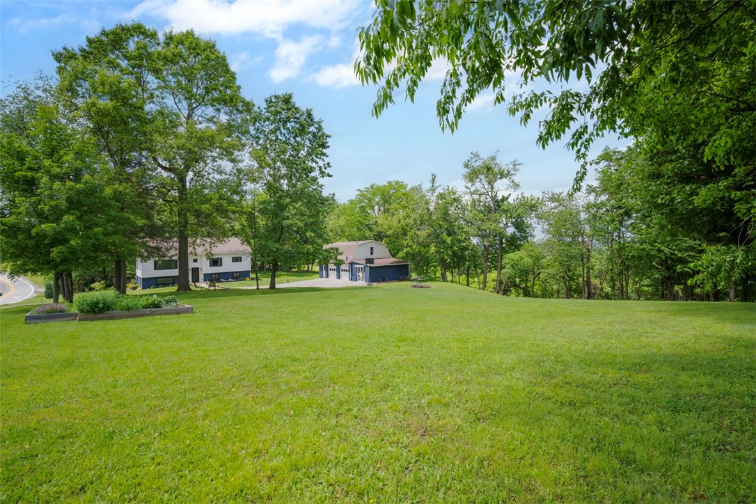 3846 Green Garden Rd