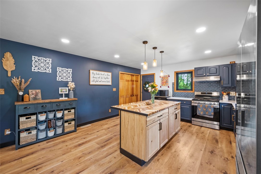 3846 Green Garden Rd