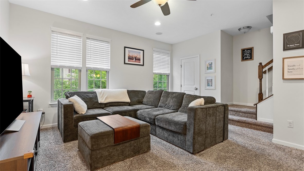 122 Arbor Trail Dr
