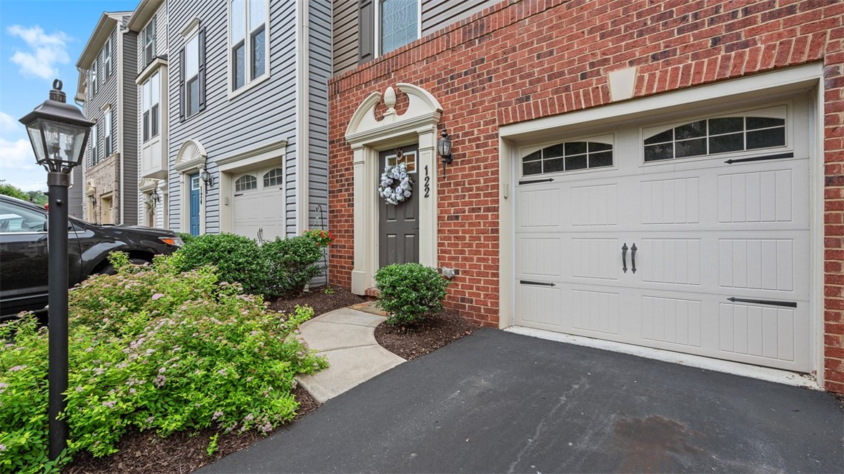 122 Arbor Trail Dr