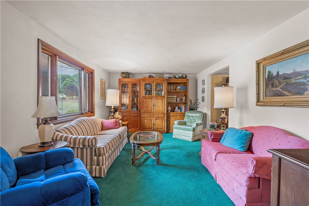 1031 Fiddleback Dr