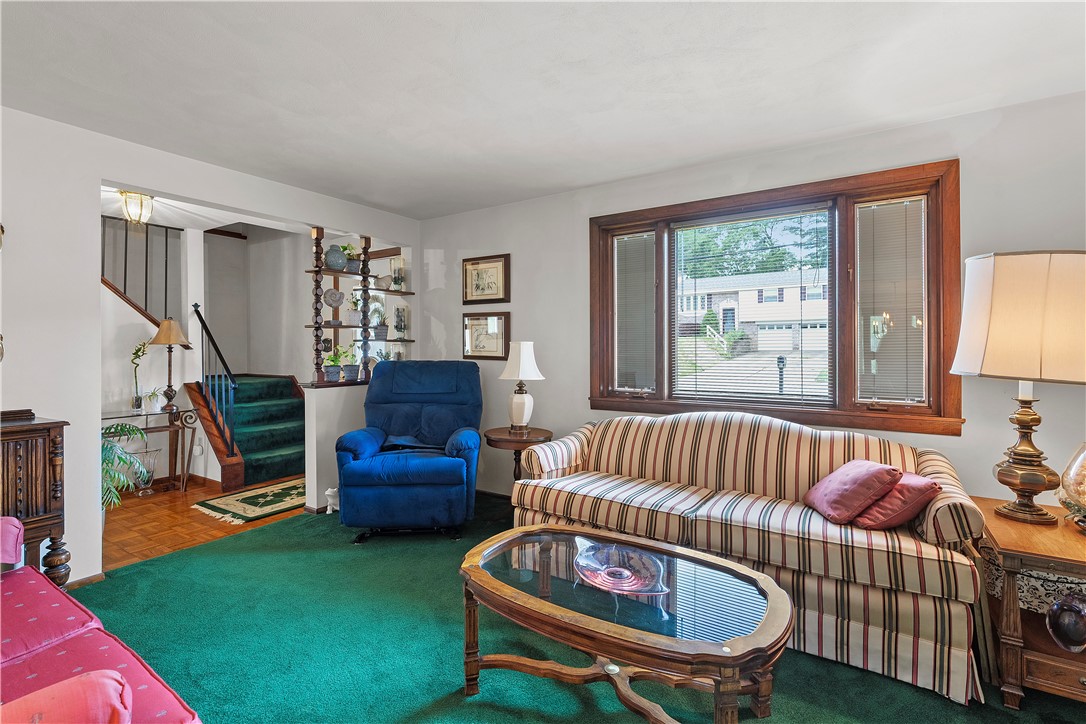 1031 Fiddleback Dr
