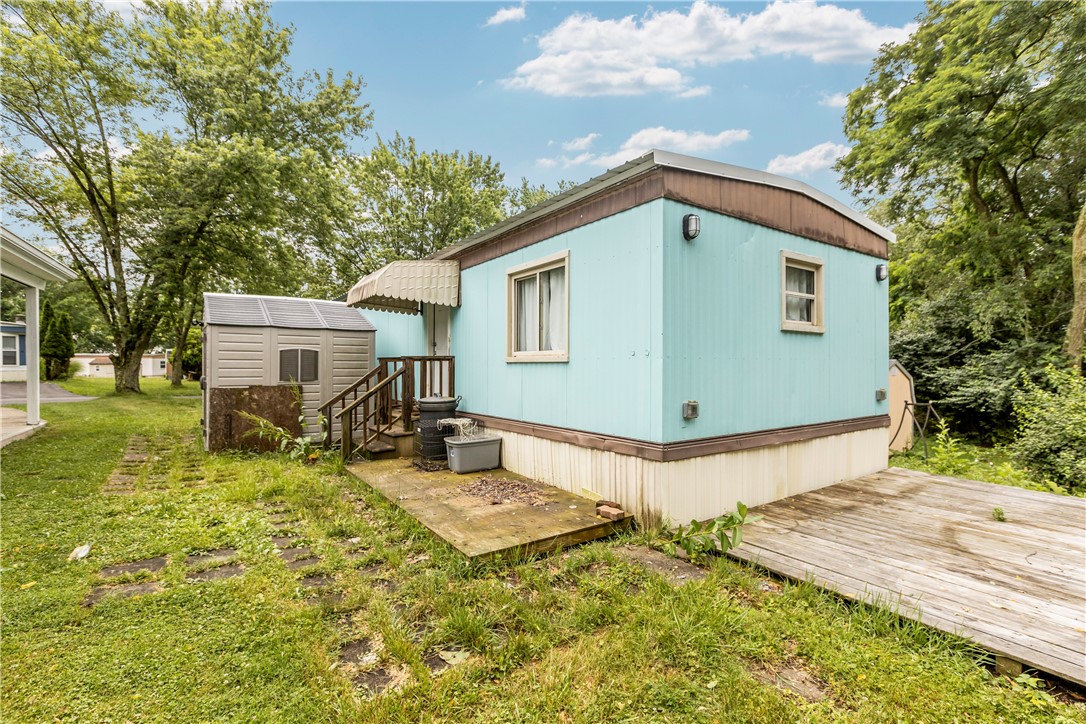 17 Sheryl Dr