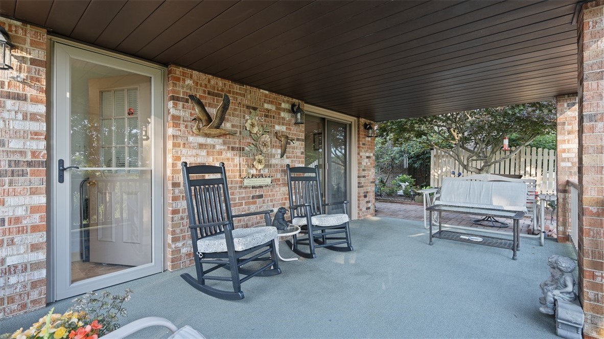 11 Sunnycrest Drive