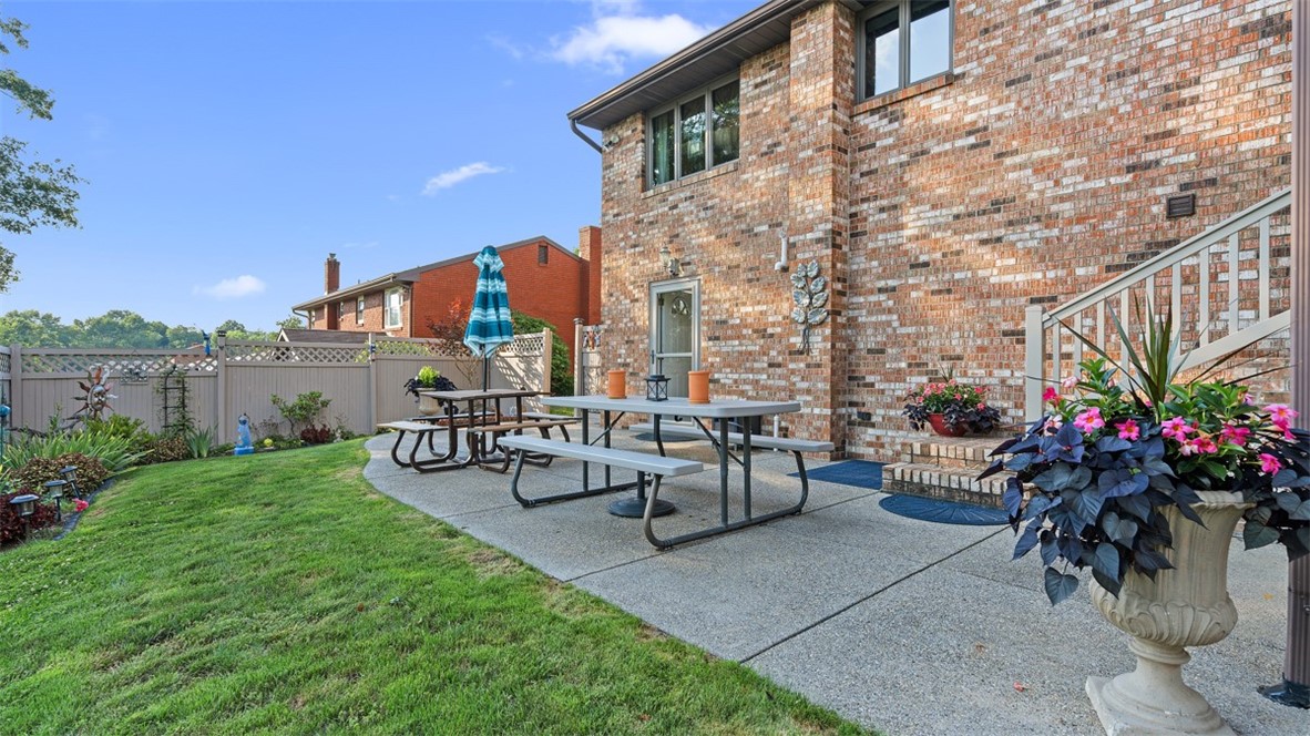 11 Sunnycrest Drive