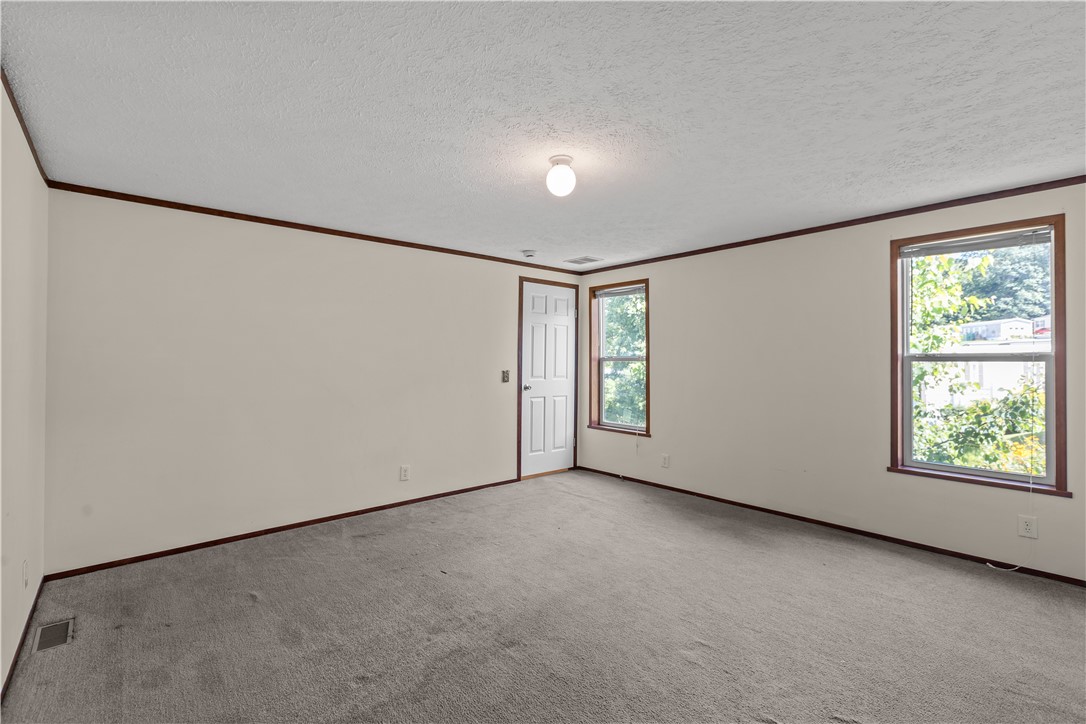 402 Richmond Rd