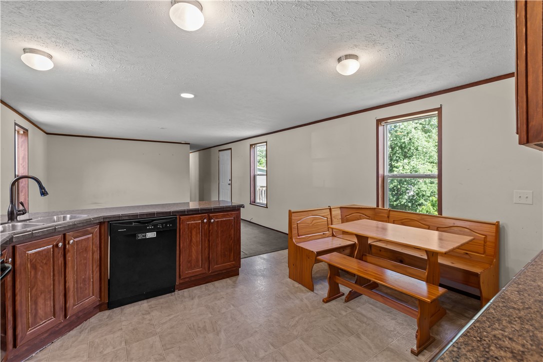 402 Richmond Rd