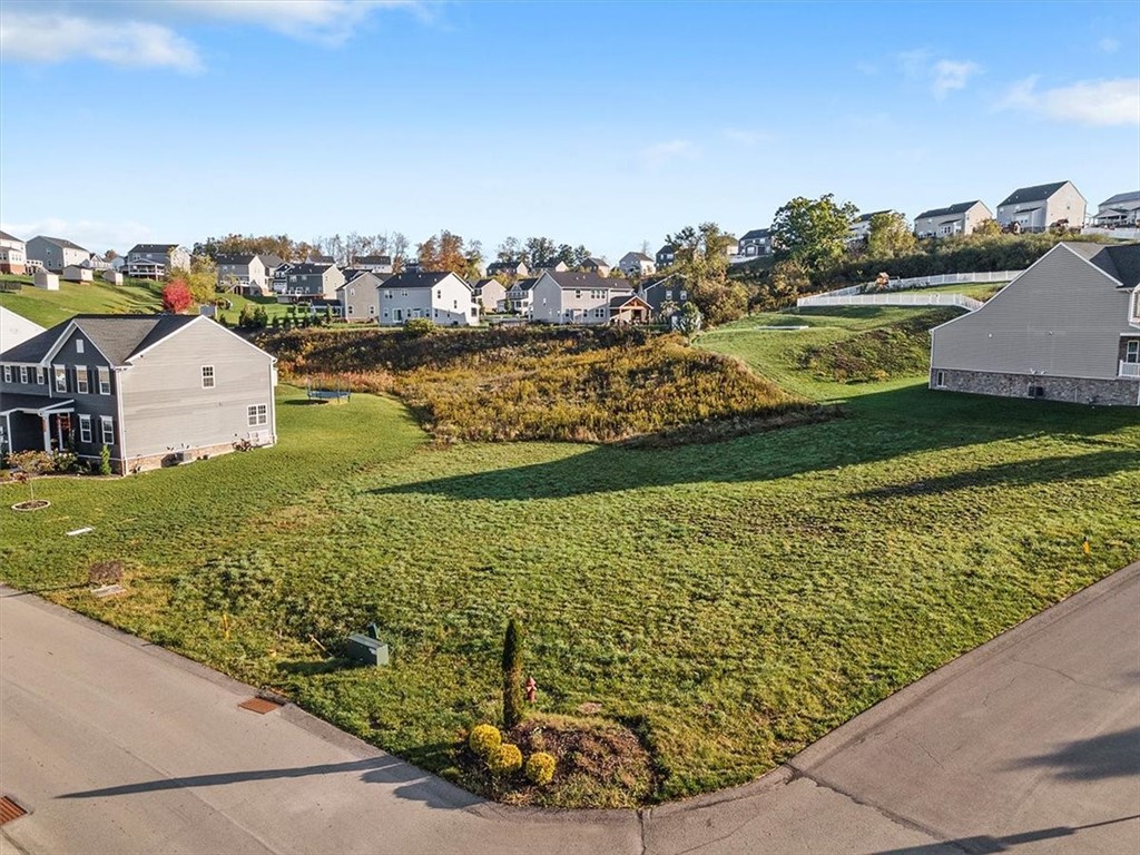 225 Saddle Ridge Dr